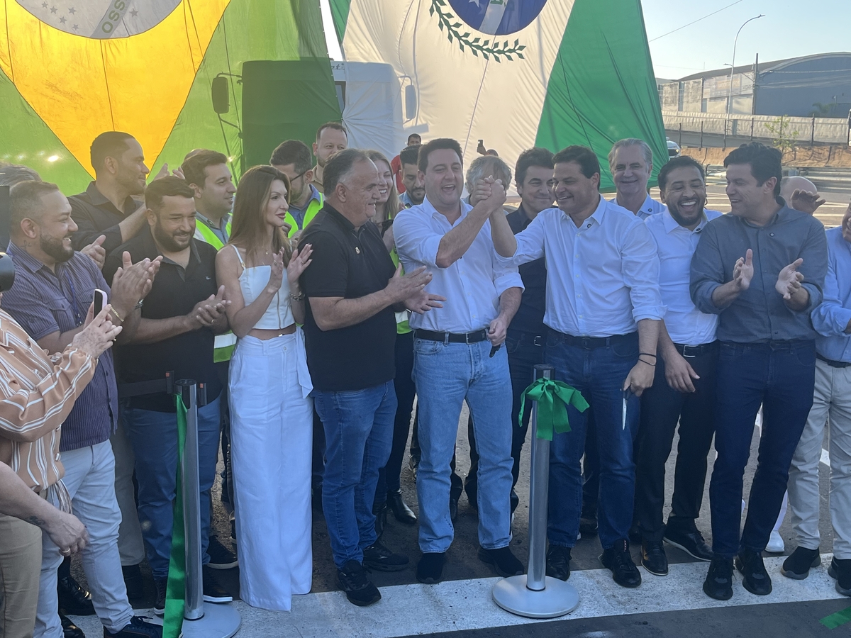 Governador inaugura viadutos para melhorar o trânsito e a segurança em Sarandi